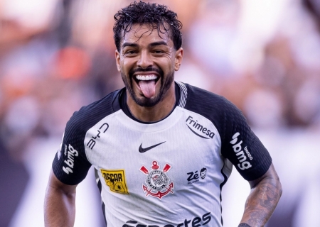 Com um a menos desde o 1º tempo, Corinthians vence Vasco e empurra Santos para o Z4