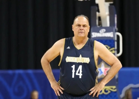 Oscar Schmidt, lenda do basquete, morre aos 68 anos