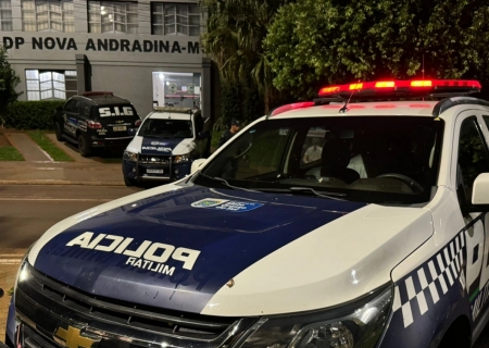 Homem armado com faca causa tumulto e acaba detido pela Polícia Militar em Nova Andradina