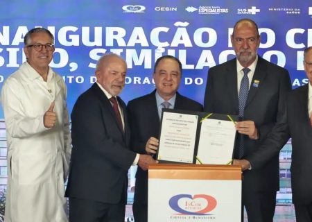 Lula sanciona lei do marco regulatório da vacina contra o câncer