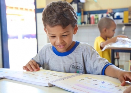 Batayporã supera meta de alfabetização com quatro anos de antecedência