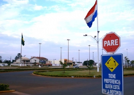 Homem é encontrado morto com sinais de tortura na fronteira