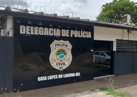 Ataque com machado termina com vítima em estado grave e mulher presa em flagrante