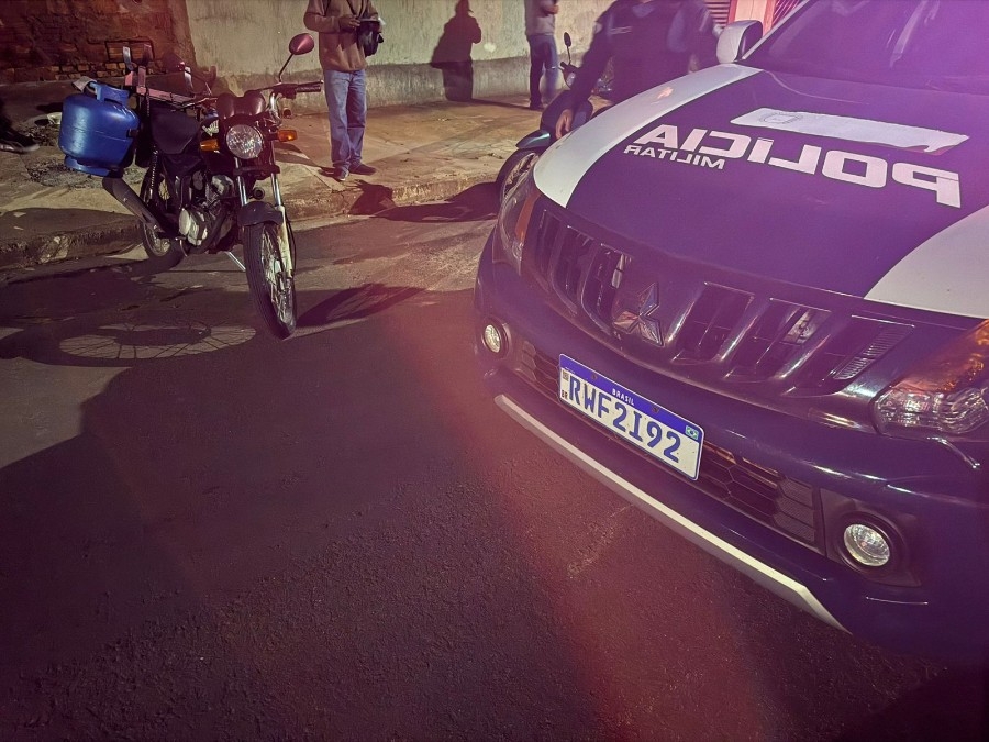 Colisão entre moto e Biz deixa mulher ferida em Nova Andradina