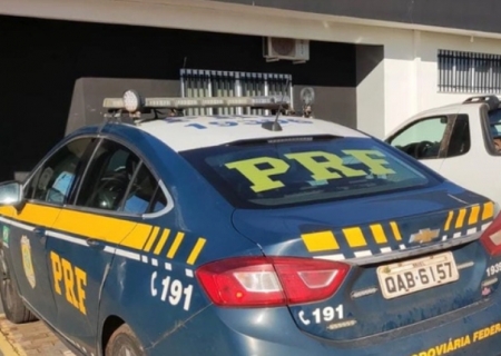 Picape furtada em Minas Gerais é recuperada pela PRF em Bataguassu