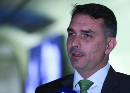 Agro se reúne e reavalia apoio a Flavio após envolvimento com Vorcaro