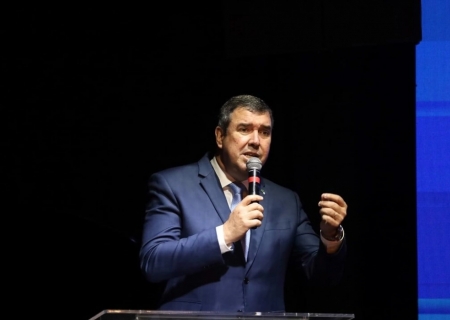 Pesquisa aponta Riedel na liderança em MS
