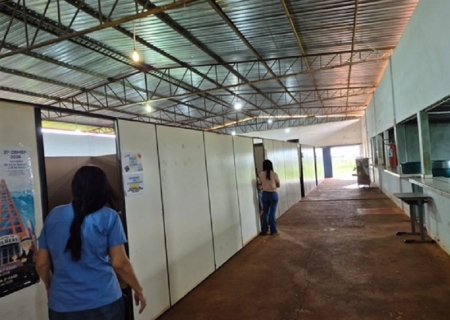 Justiça manda Estado retirar alunos de barracão em Ivinhema