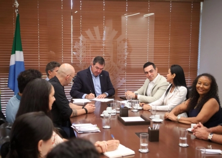 Governo de MS autoriza concurso com 2 mil vagas para professores