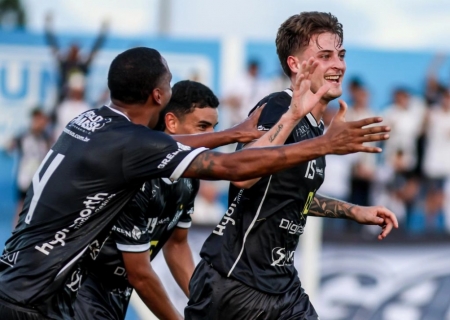 Operário vence a primeira e mantém chances de classificação no Brasileiro