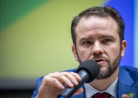 Governo discute fim da ‘taxa das blusinhas’, mas mantém Remessa Conforme