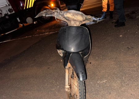 Motociclista fica ferida após cair em buraco na MS-134