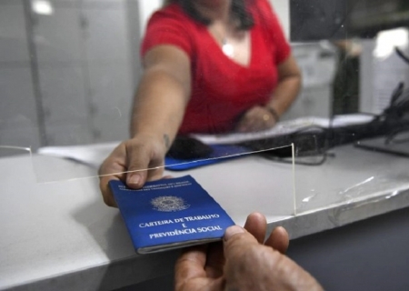 MS atinge recorde de 1,46 milhão de trabalhadores ocupados em 2025