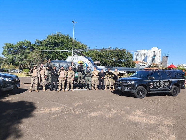 Polícia cumpre mandados em MS e resulta em prisões por posse ilegal de armas
