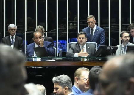 Senado deve iniciar discussões sobre fim da escala 6x1 nesta semana