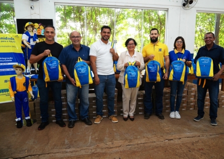 Parceria garante novos uniformes e kits para participantes do AABB Comunidade