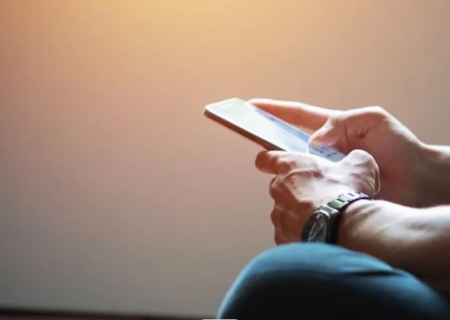 Vício em celular: 5 dicas para deixar a tecnologia um pouco de lado