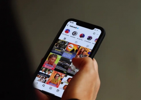 Redes sociais causam polarização e isolamento político em jovens