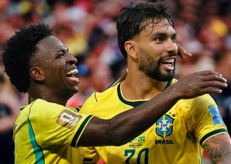 Brasil domina Escócia, vence e avança na Copa do Mundo como líder do grupo