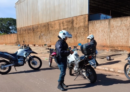 Dois jovens são conduzidos pela Polícia Militar após direção perigosa em Nova Andradina e Ivinhema