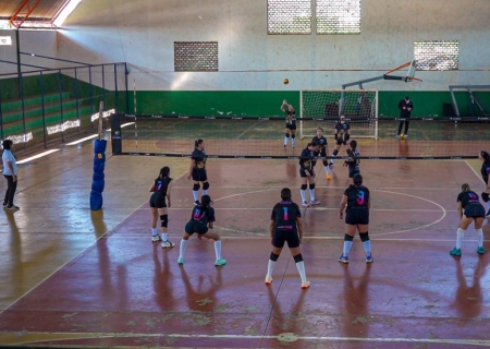2º Vibe Vôlei é aberto com disputas femininas e destaque entre equipes da região