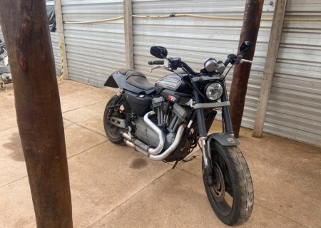 Detran-MS abre leilão com Harley Davidson a partir de R$ 9 mil e Duster por R$ 11,8 mil