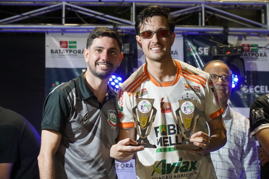 Campeonatos Municipais de Futebol Society consagram campeões das categorias Veteranos 40+ e Livre em Batayporã