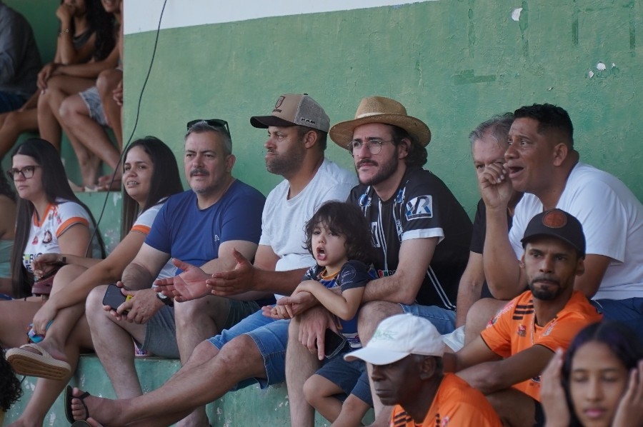 Campeonatos Municipais de Futebol Society consagram campeões das categorias Veteranos 40+ e Livre em Batayporã