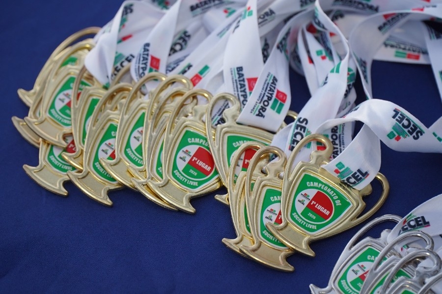 Campeonatos Municipais de Futebol Society consagram campeões das categorias Veteranos 40+ e Livre em Batayporã