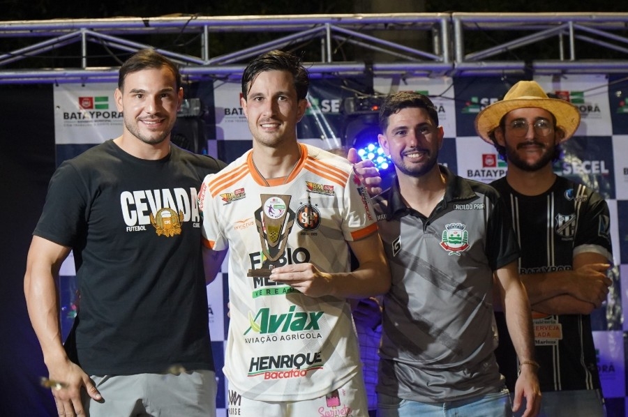 Campeonatos Municipais de Futebol Society consagram campeões das categorias Veteranos 40+ e Livre em Batayporã
