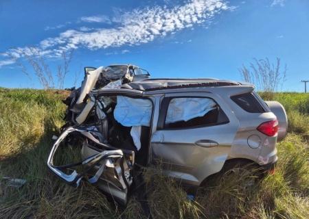 Colisão frontal deixa três mortos e dois feridos na BR-463 em Ponta Porã