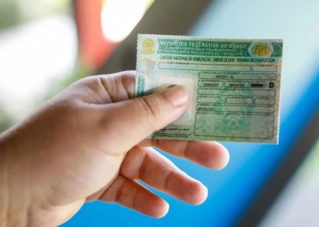 Justiça suspende cassação de CNH de moradora de Ivinhema