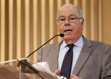 Brasil afirma aos EUA que tarifa de 25% prejudicaria empresas americanas e defende Pix e decisões do STF