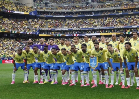 Projeto de lei quer proibir jogadores que atuam fora do Brasil na Seleção