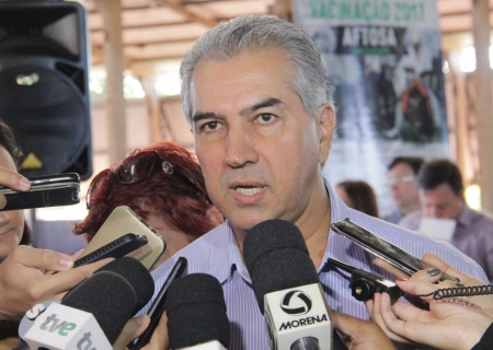 Reinaldo cobra conclusão de mais de 11 mil obras federais paralisadas