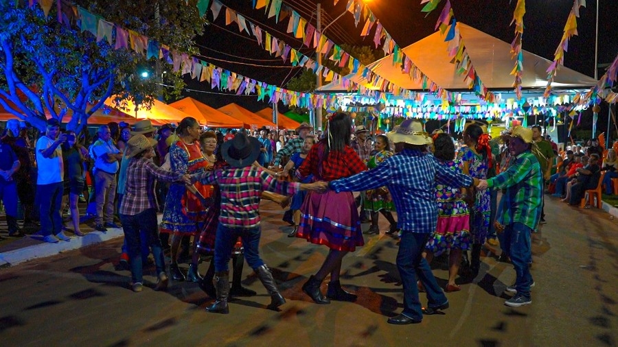 Arraiá do Conviver movimenta Batayporã com dois dias de festa e atrações musicais