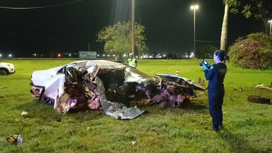 Motorista morre após perder controle de carro em rotatória de Dourados