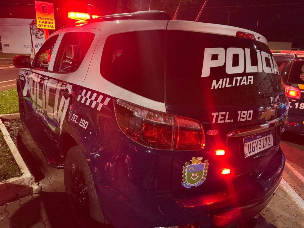 Homem é detido após confusão e resistência à PM em Nova Andradina