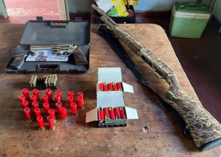 PF apreende armas e munições em operação contra fraude em registro de CAC