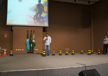 Saúde do Trabalhador e DEMTRAN levam educação para o trânsito às escolas