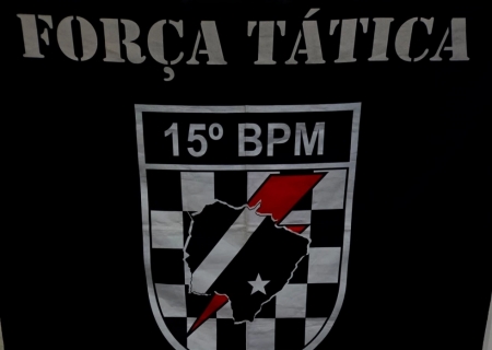 Força Tática prende suspeito com arma e drogas em Maracaju