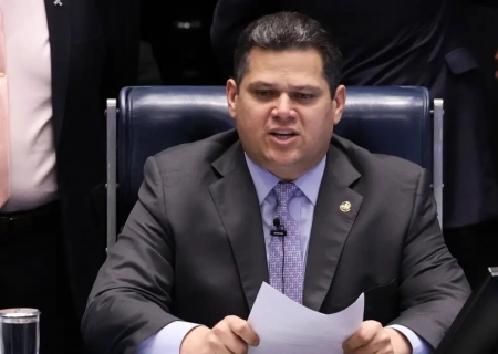 Governo pede a Alcolumbre que instale comissão sobre MP das Blusinhas