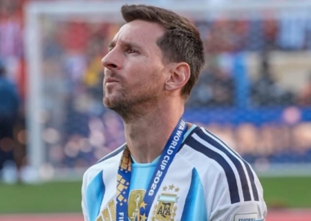 Messi anuncia aposentadoria da seleção argentina após 20 anos
