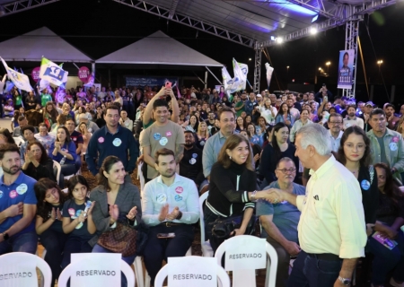 Reinaldo reúne apoiadores em dois atos de campanha em Campo Grande