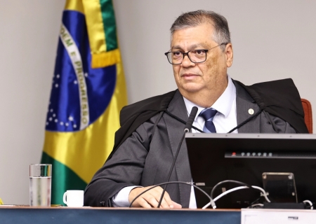 Dino derruba decisão de Mendonça e libera post sobre Nossa Senhora