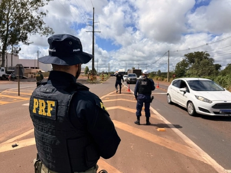 PRF inicia 'Operação Nossa Senhora Aparecida' nesta sexta-feira nas rodovias federais