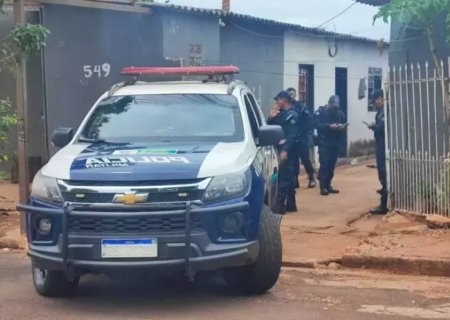 Jovem investigado por assalto a idosa morre após confronto com a PM em Campo Grande