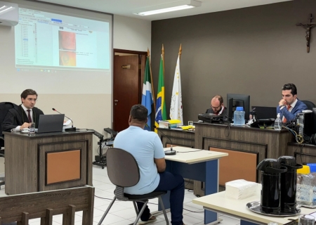 Acusado de matar homem a pauladas é condenado a 2 anos e 4 meses em Nova Andradina