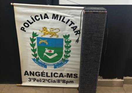Homem é levado à delegacia após aumentar som e resistir à abordagem policial em Angélica