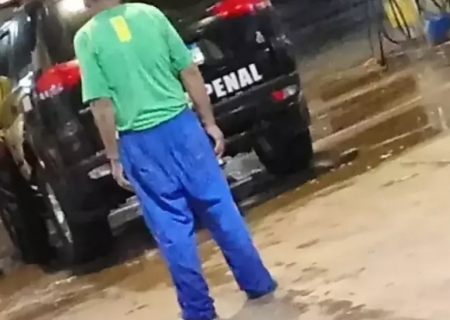 Homem é preso após ser encontrado com viatura oficial da Polícia Penal em posto na BR-163